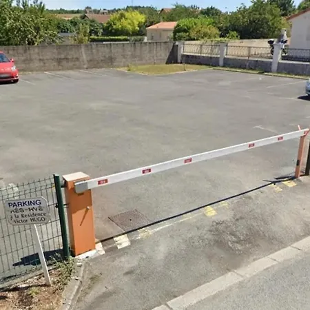 Agreable Ensoleille Apartment La Couronne (Charente)